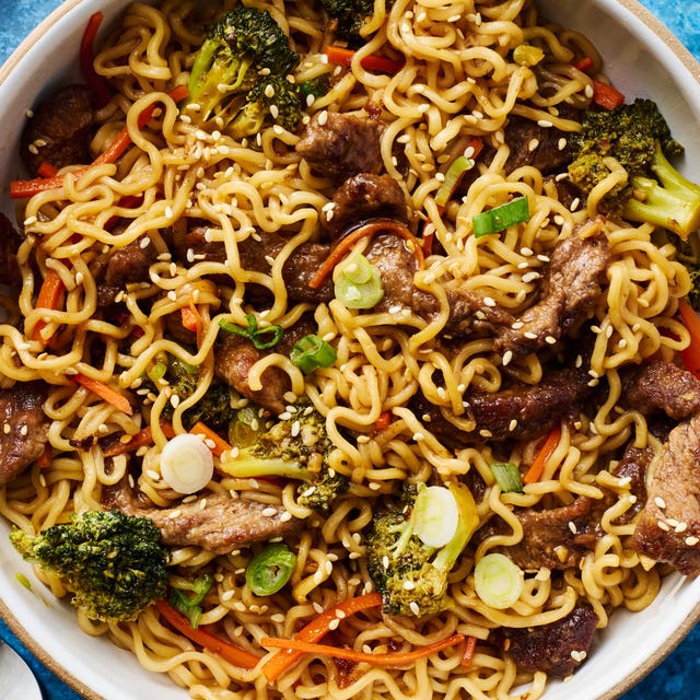 Mongolian Beef Ramen ramen with beef and veggies