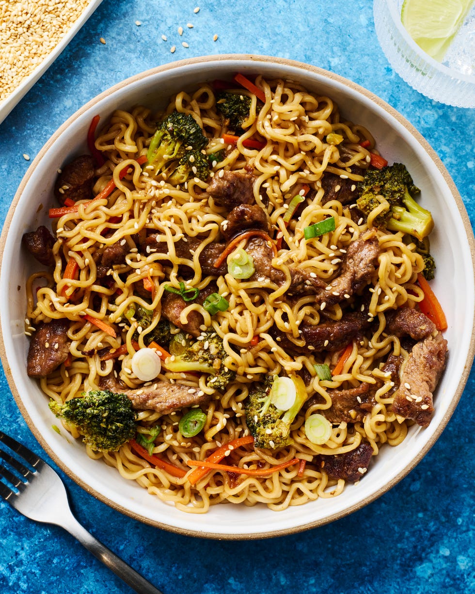 ramen with beef and veggies