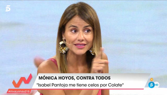 Mónica Hoyos, Jeremy Mitchell, Monica Hoyos y Colate, Monica Hoyos Isabel Pantoja, Isabel Pantoja, Viva la vida