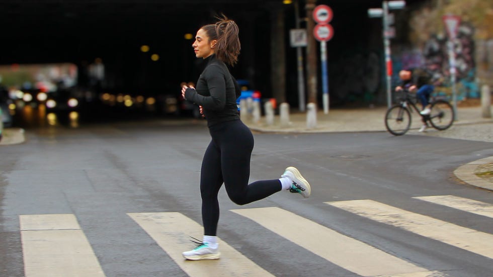 monk performance, la nueva marca deportiva de tres jóvenes españoles que ha creado las zapatillas perfectas para empezar a correr