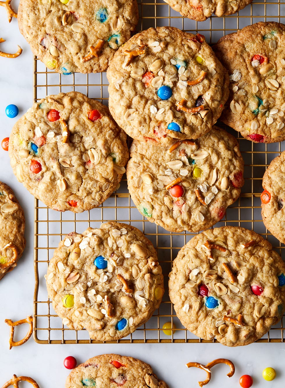 monster cookies with oatmeal and mm's candy