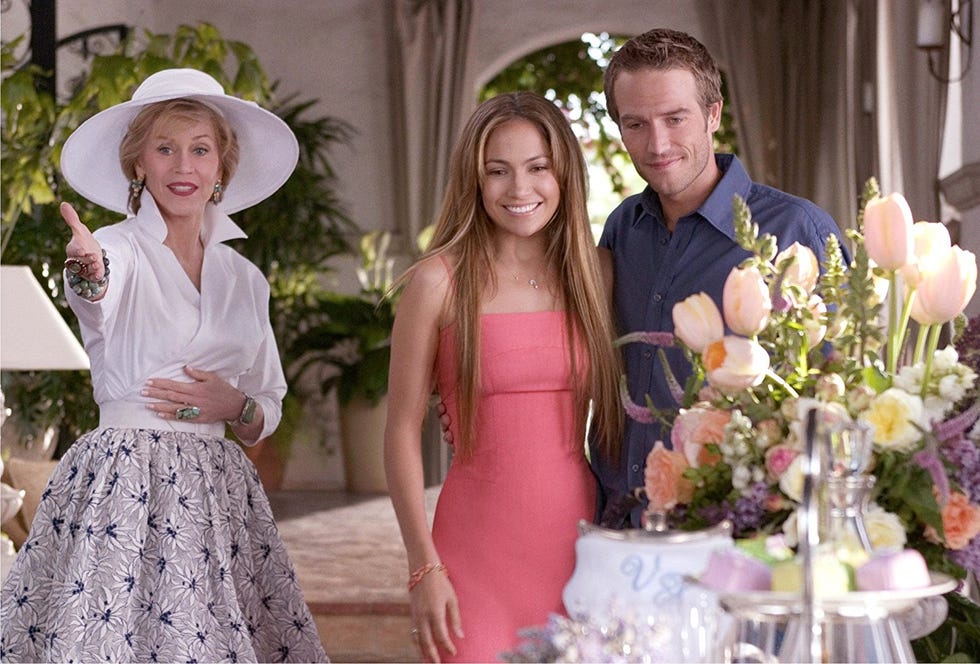 https://hips.hearstapps.com/hmg-prod/images/monster-in-law-1541360430.jpg?crop=1xw:0.984xh;center,top&resize=980:*