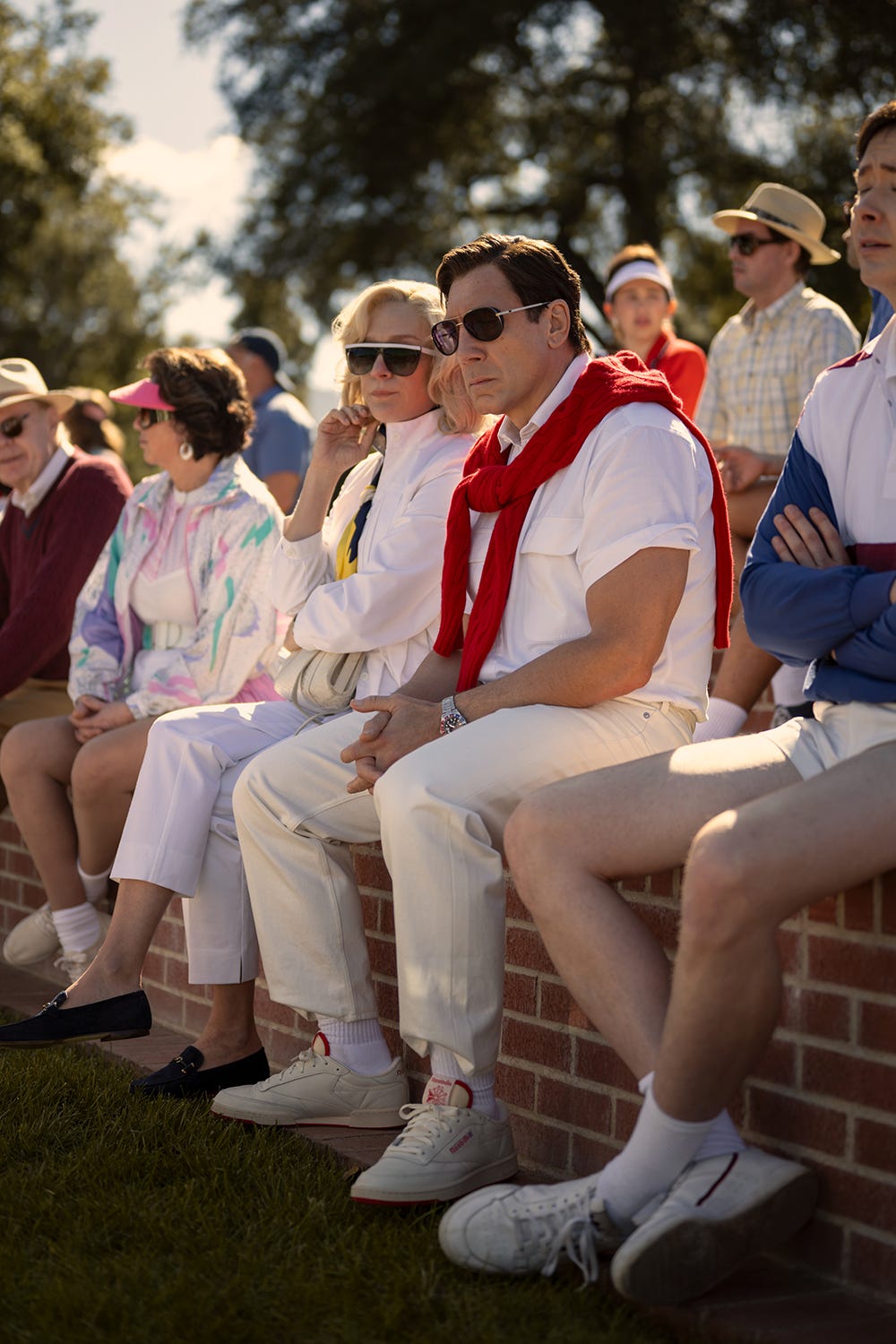 monsters the lyle and erik menendez story l to r chloë sevigny as kitty menendez, javier bardem as jose menendez in episode 206 of monsters the lyle and erik menendez story cr miles crist netflix 2024