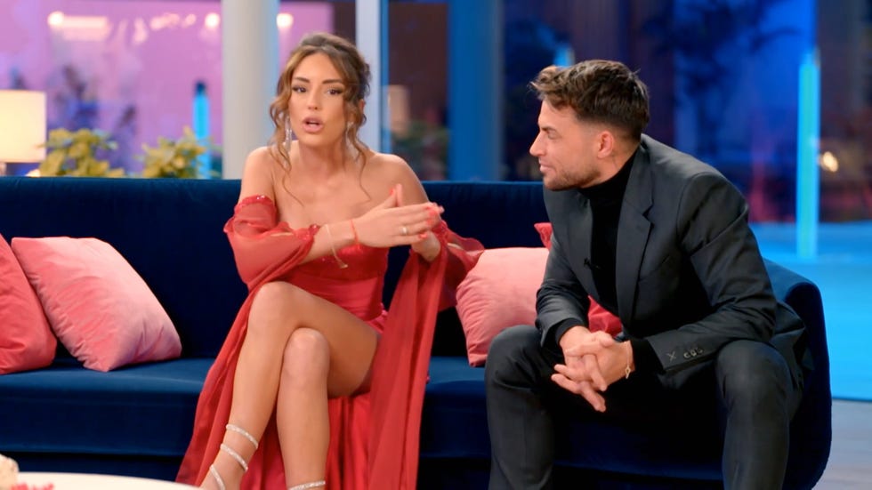 anita y montoya en su reencuentro en la isla de las tentaciones 8
