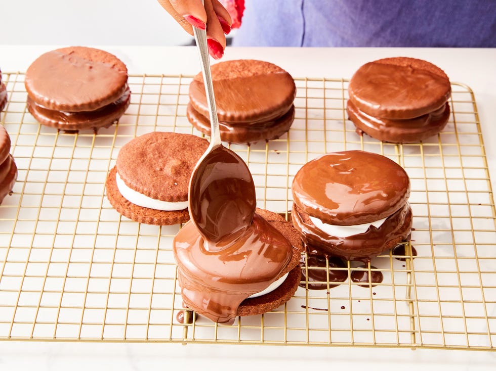 chocolate mint moon pies
