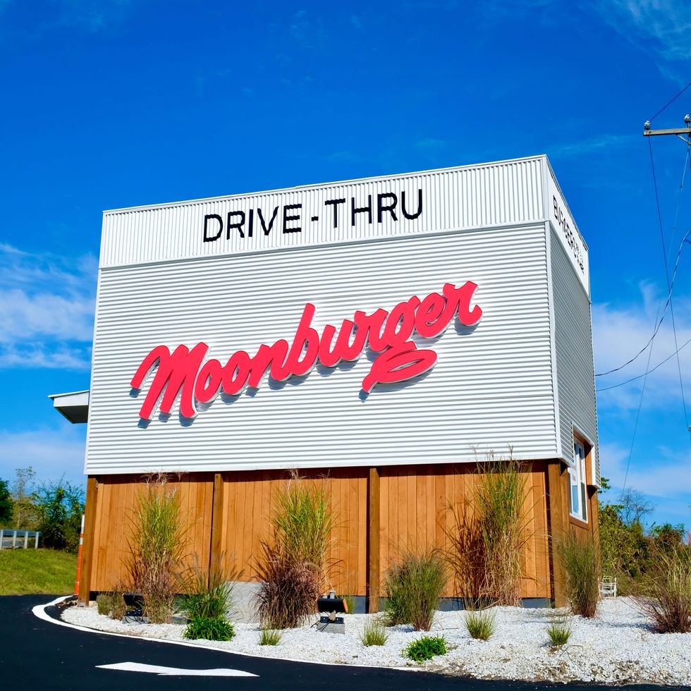 moonburger in the catskills region of new york