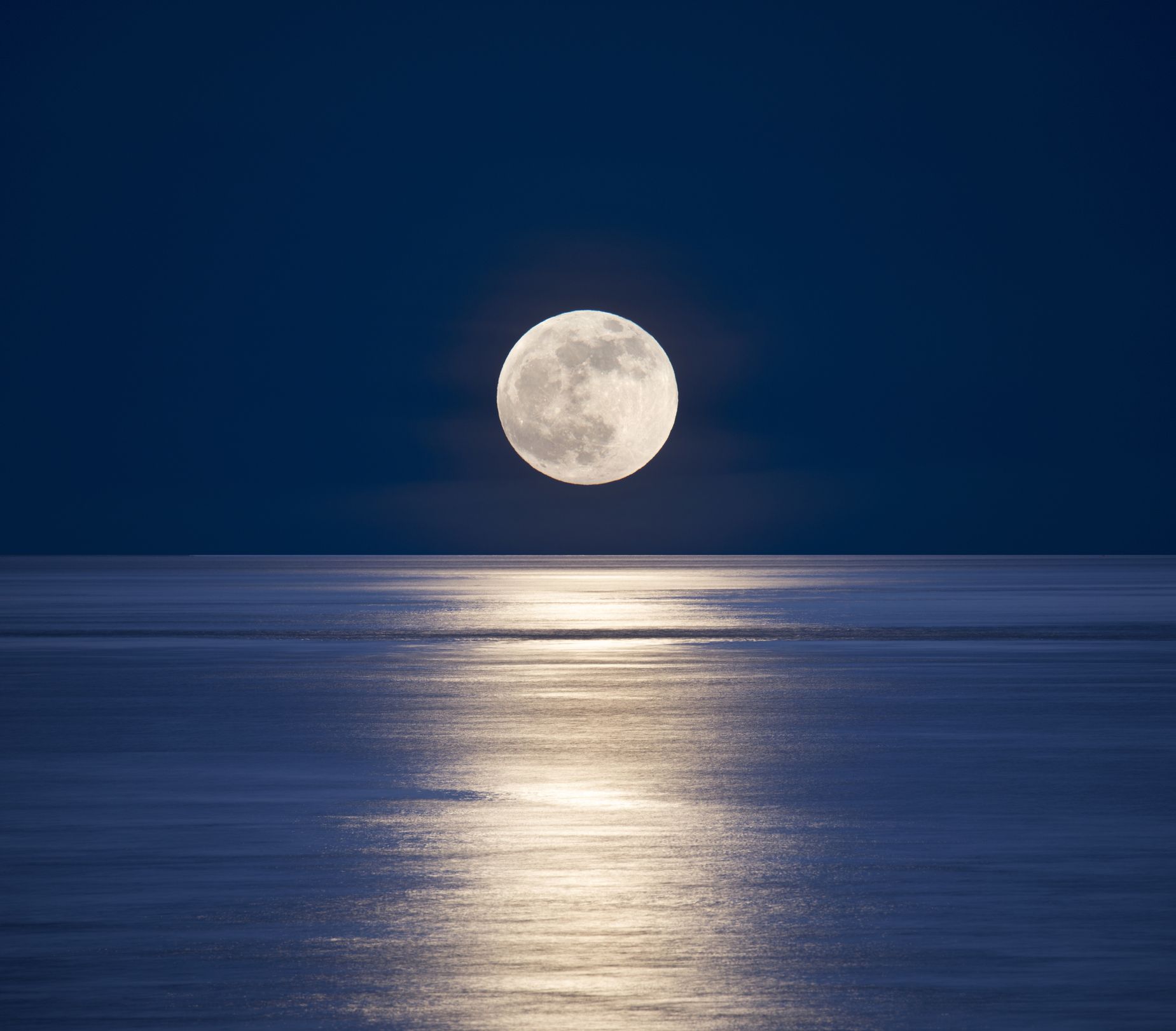 Crystals brought back by astronauts show that the Moon is 40 million years  older than scientists thought - Field Museum