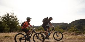 Land vehicle, Cycle sport, Cycling, Bicycle, Vehicle, Mountain bike, Mountain biking, Outdoor recreation, Mountain bike racing, Cross-country cycling, 