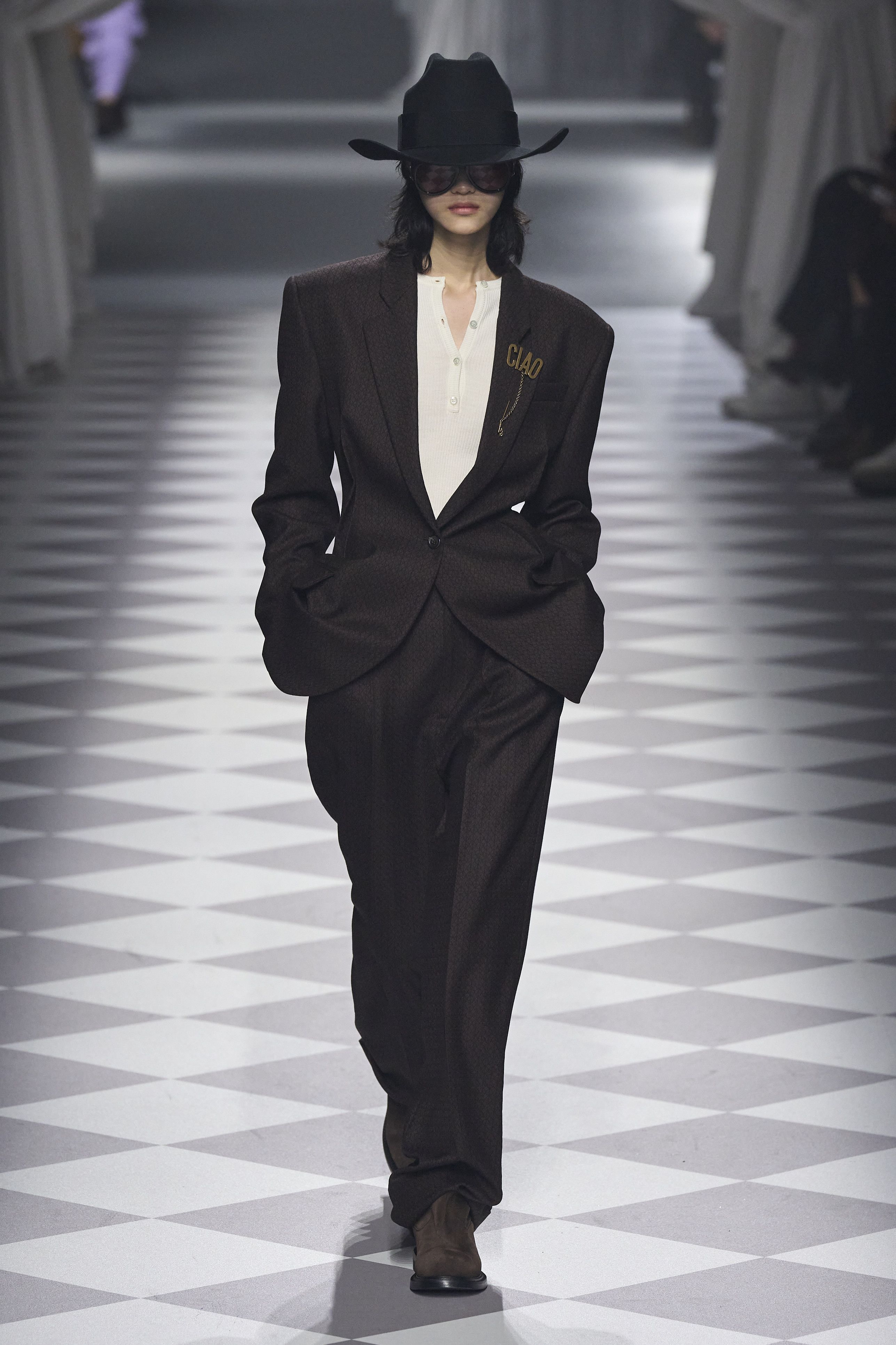 モスキーノ（MOSCHINO）2024-25秋冬コレクション | ファッション