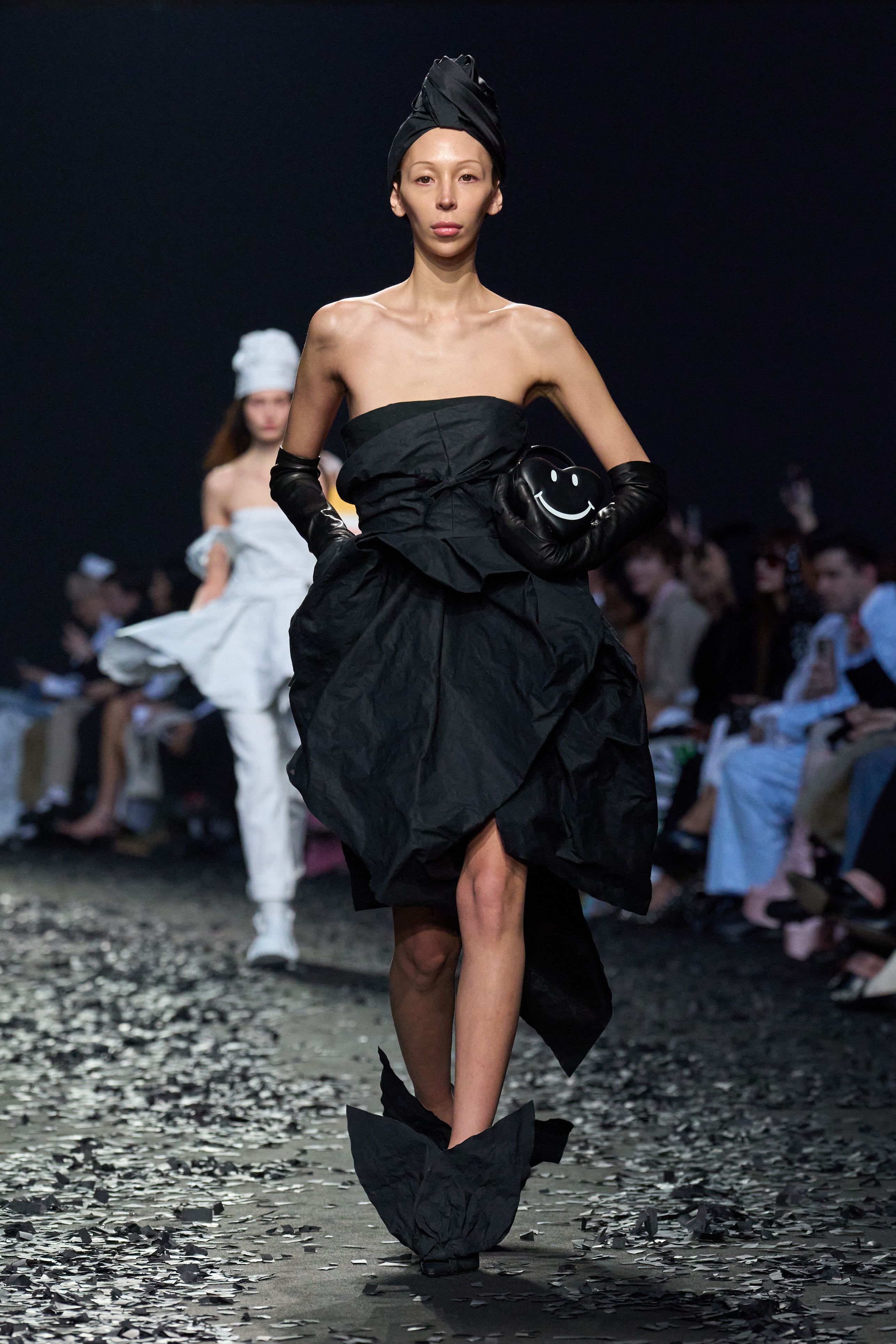 モスキーノ(MOSCHINO)2025-26秋冬コレクション | ファッション モスキーノ(MOSCHINO)2025-26秋冬コレクション | ファッション