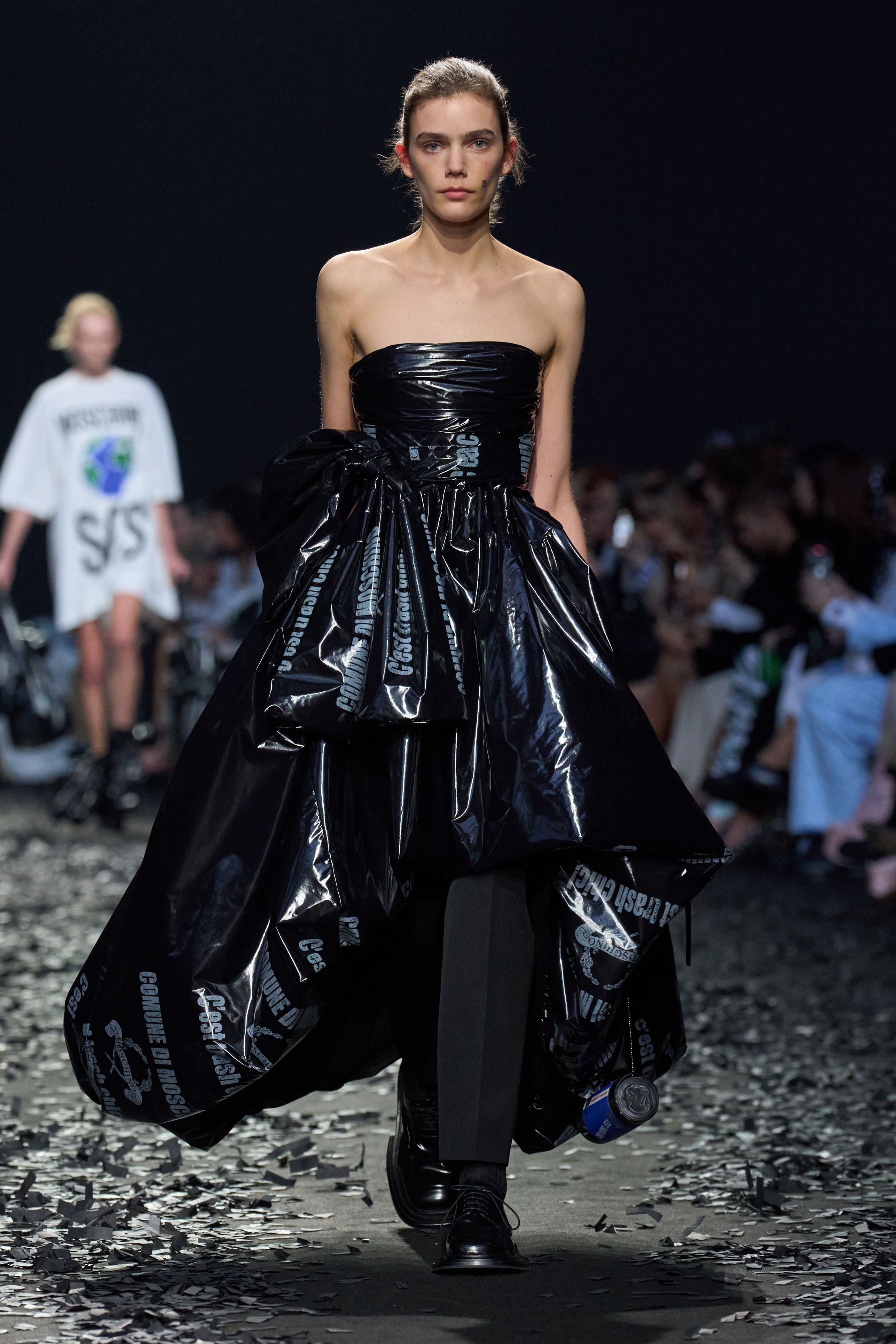 モスキーノ(MOSCHINO)2025-26秋冬コレクション | ファッション モスキーノ(MOSCHINO)2025-26秋冬コレクション | ファッション