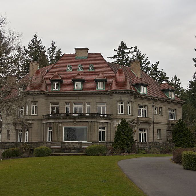 most haunted places pittock mansion
