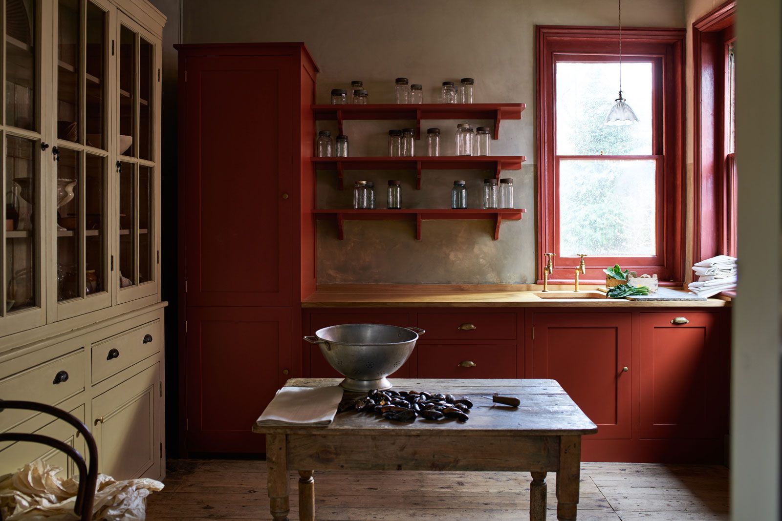 New Colour Trend - English Red - Burbidge Kitchen Makers