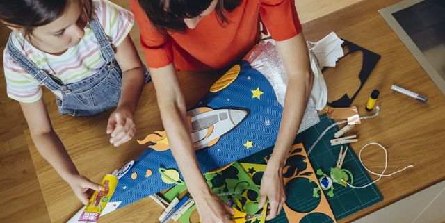 Los 5 regalos educativos más recomendados para niñas y niños a partir de 6  años según una psicóloga