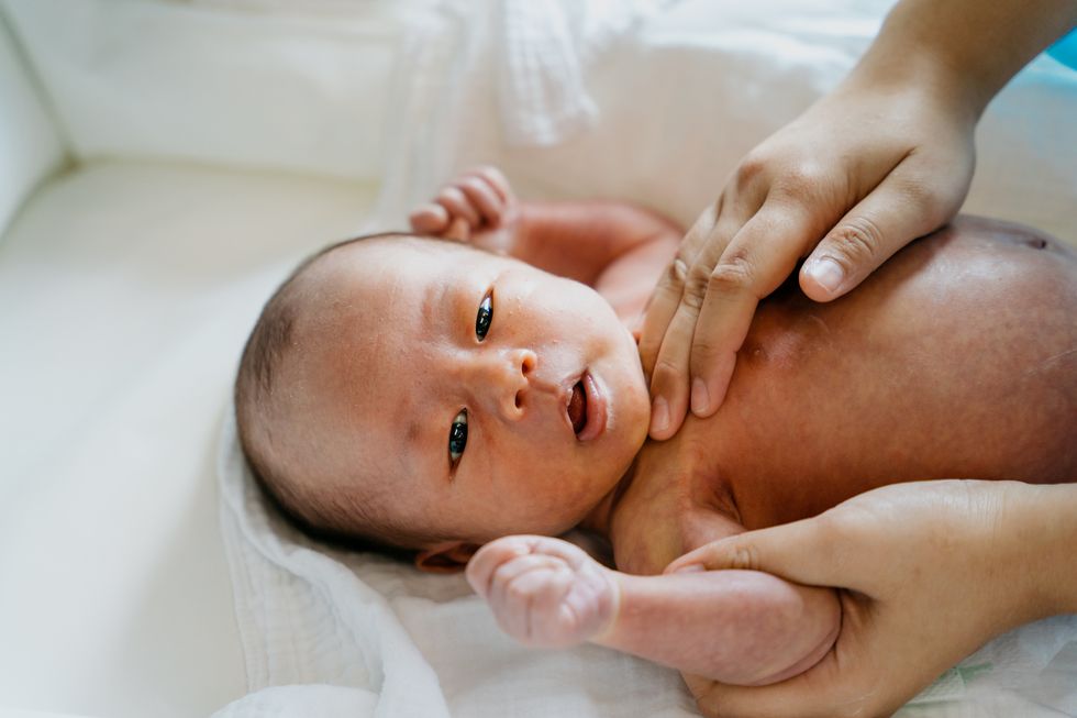 Claves para el cuidado de la piel del bebé recién nacido