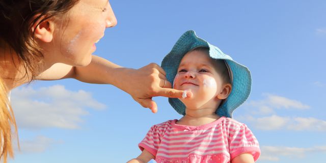 La Crema Facial Protectora está diseñada para la piel delicada de los bebés.Es  apta para bebes recién nacidos con pieles sensibles y atópicas. Con