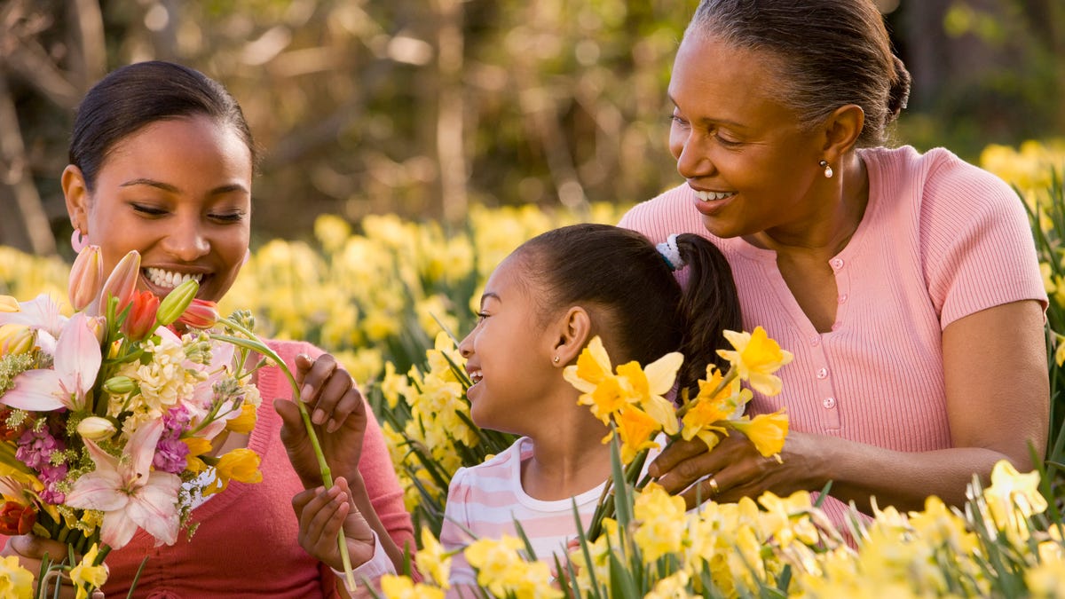 40 Best Mother's Day Bible Verses — Bible Verses About Mothers