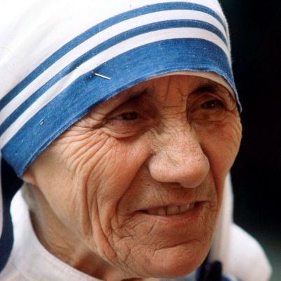 Mother Teresa - Quotes, Death & Saint