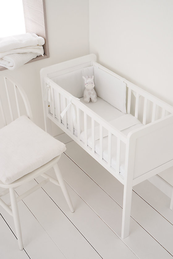 Mothercare crib 2025