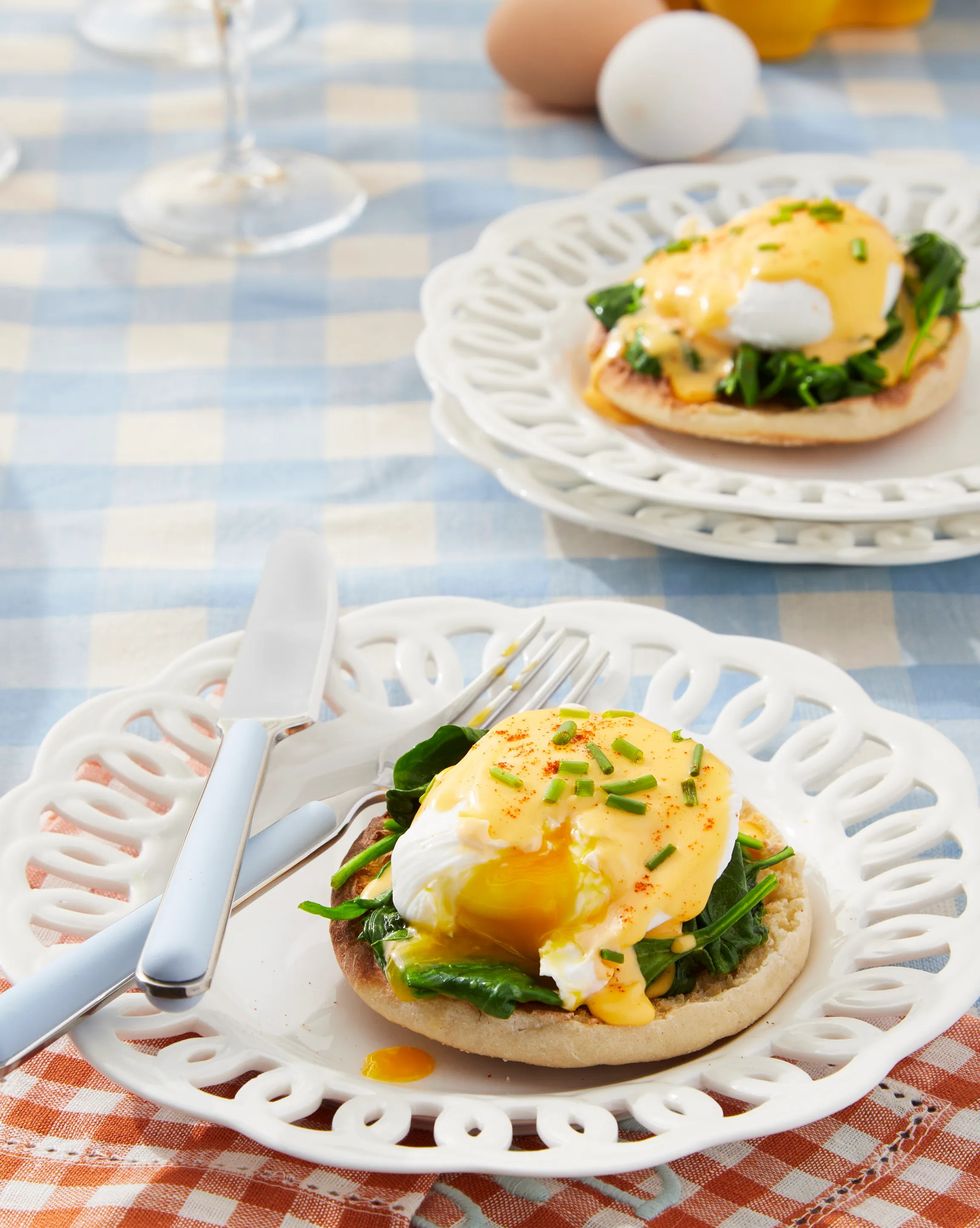 Florentine eggs with homemade hollandaise on a plate