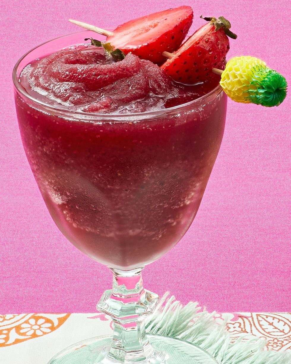 mothers day cocktails red berry frozen sangria