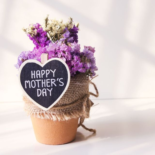50 Easy Mother's Day Crafts - DIY Mother's Day Gift Ideas