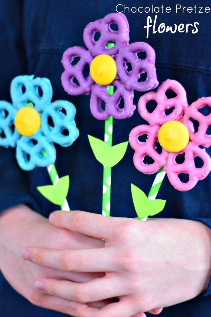 Top 10 DIY Mother's Day Crafts for Kids - S&S Blog