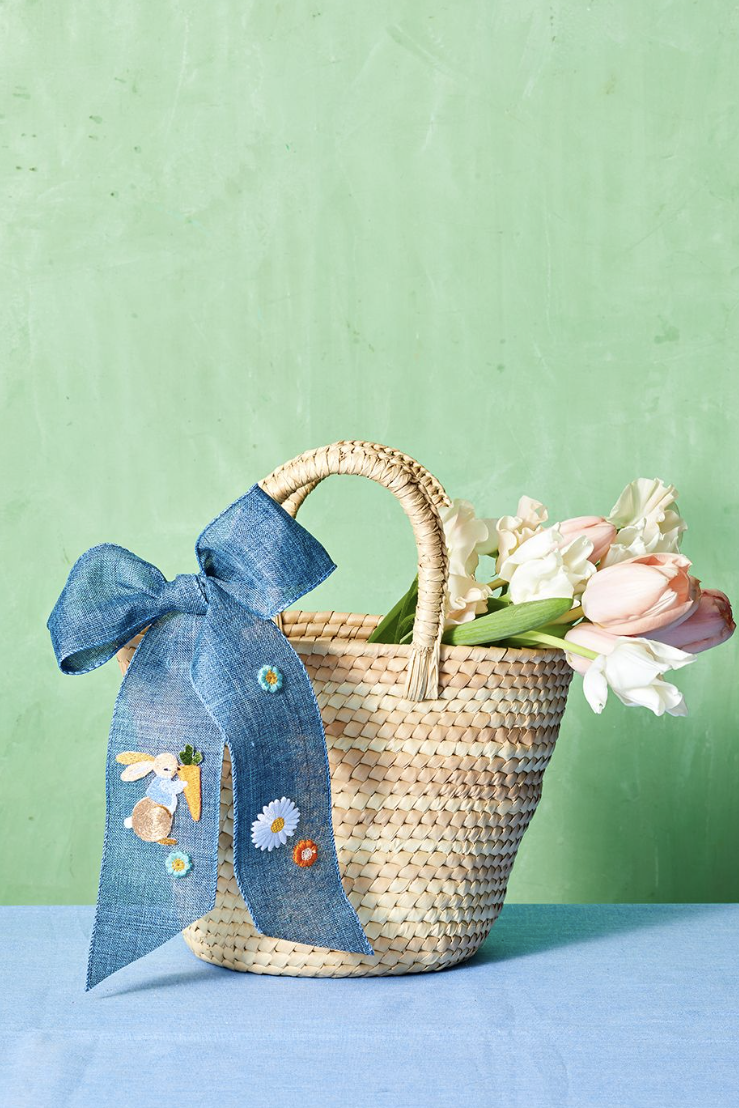 Floral Crafts To Keep Flower Girls (And Boys!) Entertained