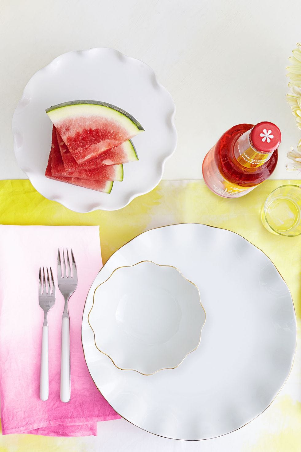 mothers day crafts for kids , hand dyed napkins next to a plate on the table