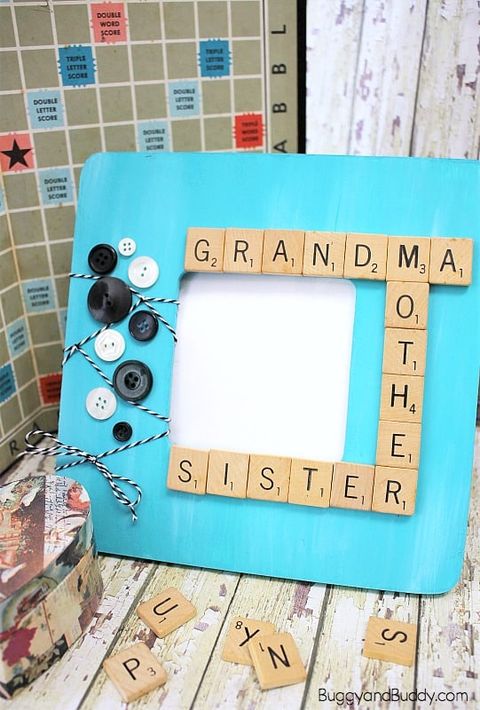 mothers day crafts  scrabble tiles picture frame