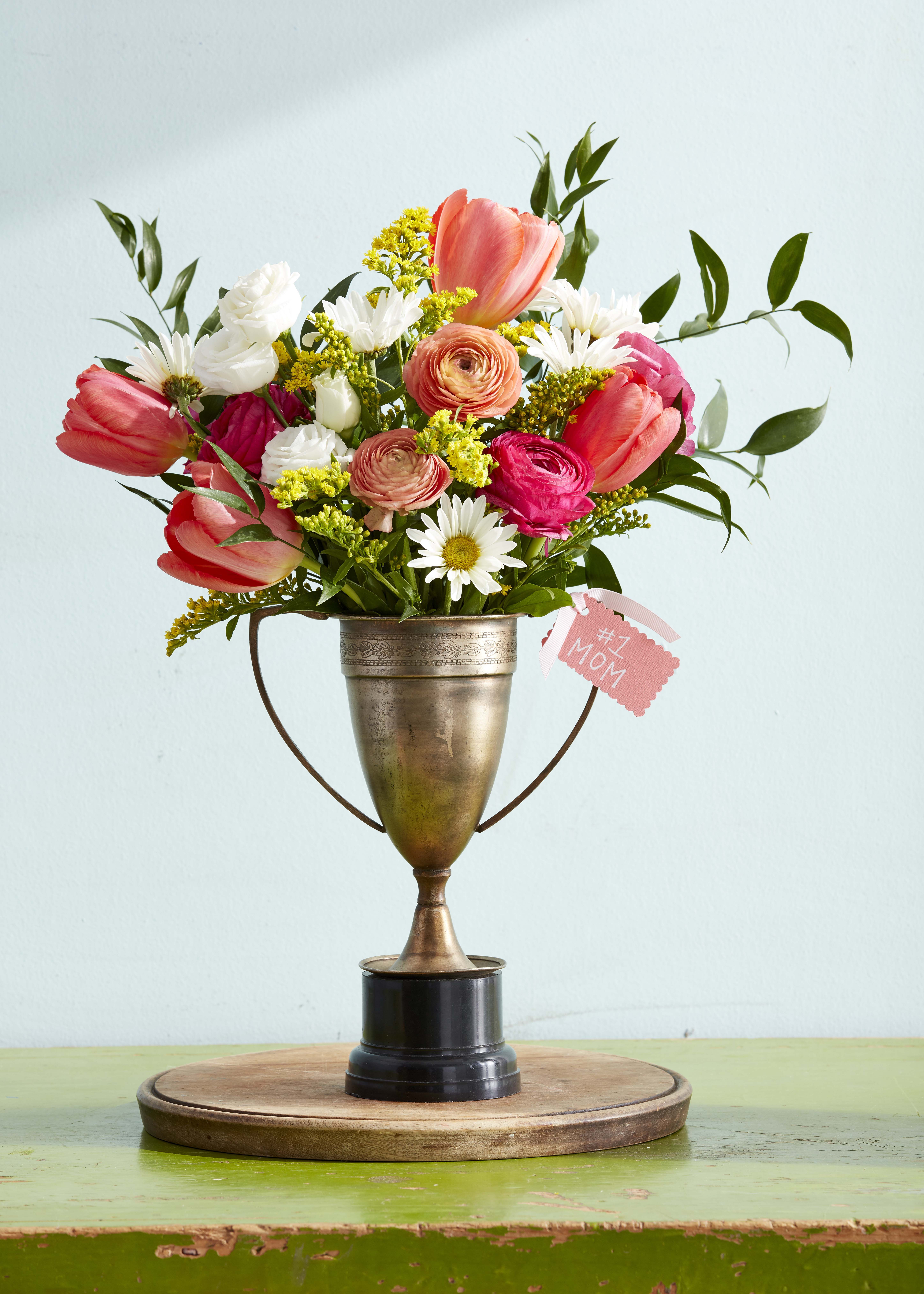 Simple Mother's Day gift ideas for grandma: Flower pot & photo flowers - Mom  Endeavors