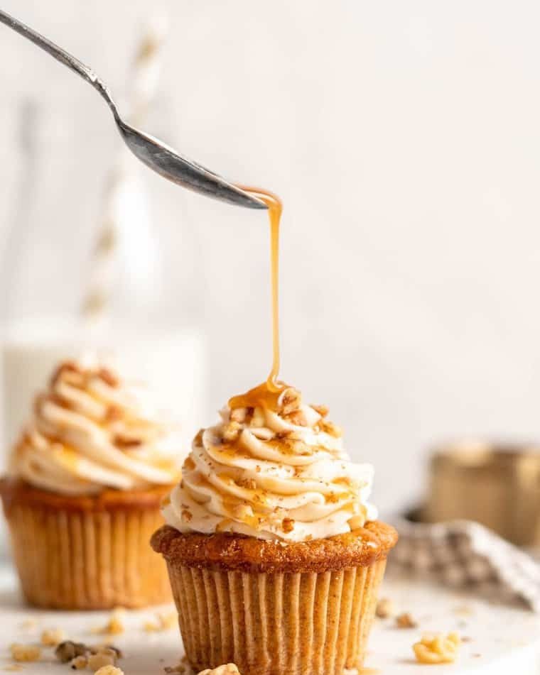 mothers day cupcakes carrot cake cupcakes with brown butter cream cheese frosting