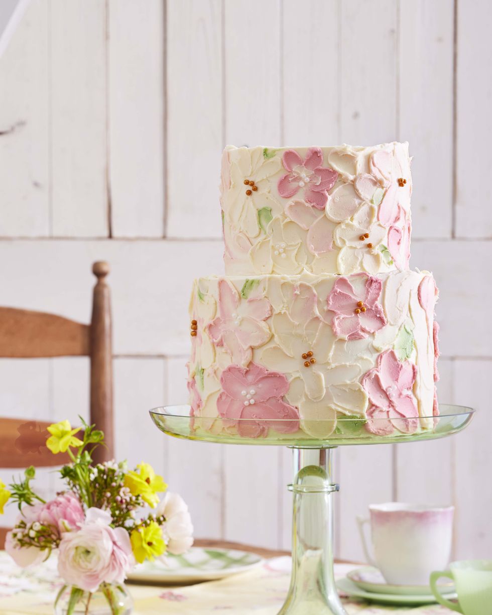 Two-tiered cake with floral decorations