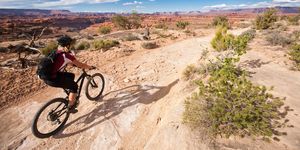 Mountain biker, Colorado Overlook Trail