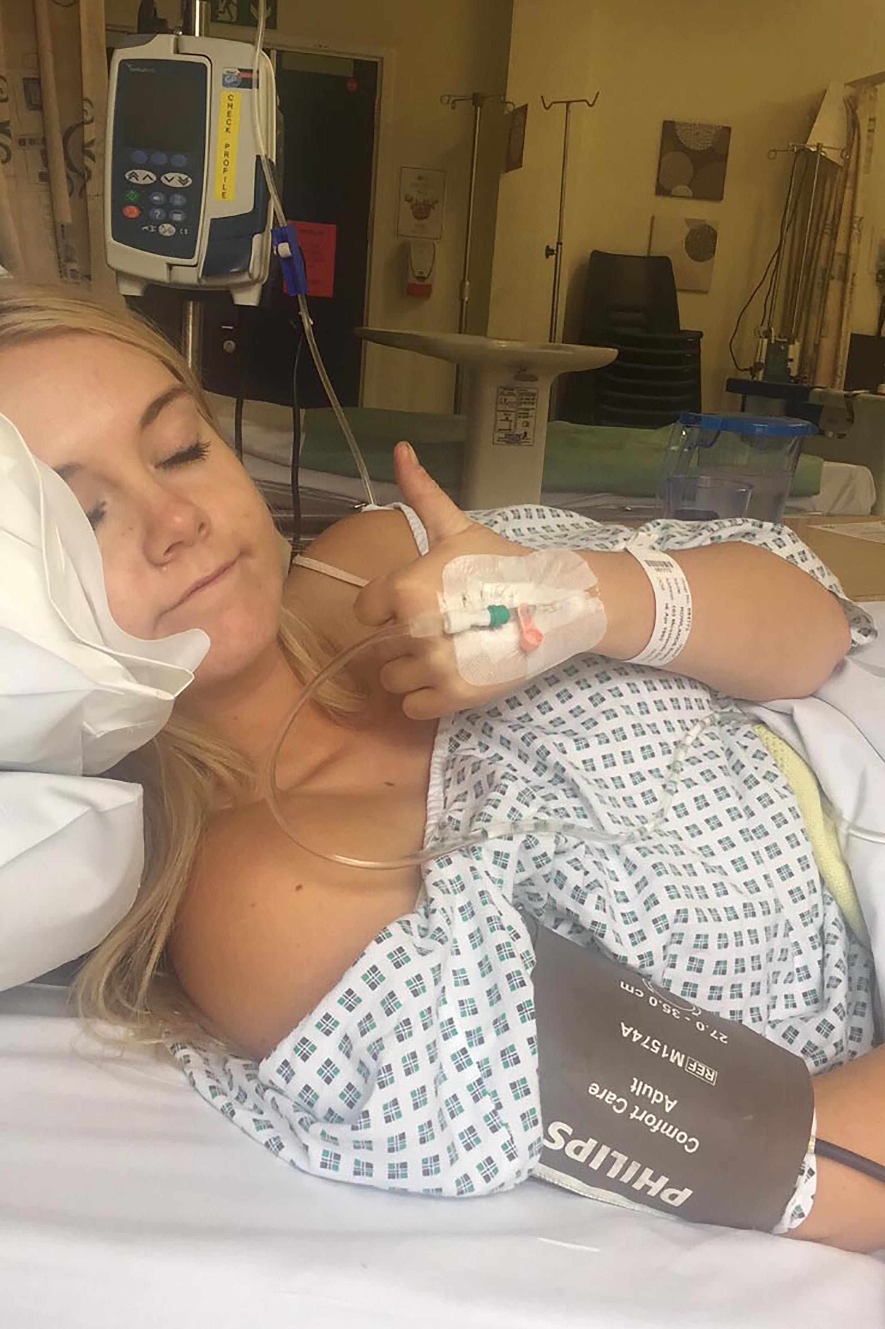 This Woman Got a Sex Toy Stuck In Her Butt Then Shared a Selfie From the  Hospital After Getting It Removed