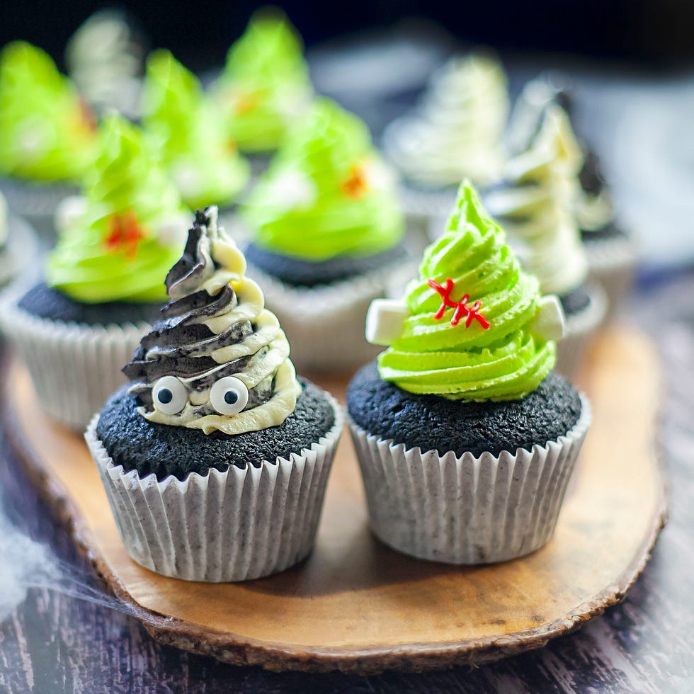 mr and mrs frankenstein cupcakes