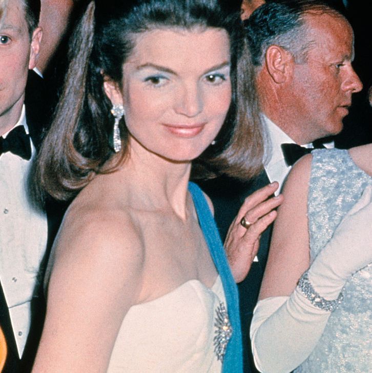 jacqueline kennedy in crowd at debutante ball