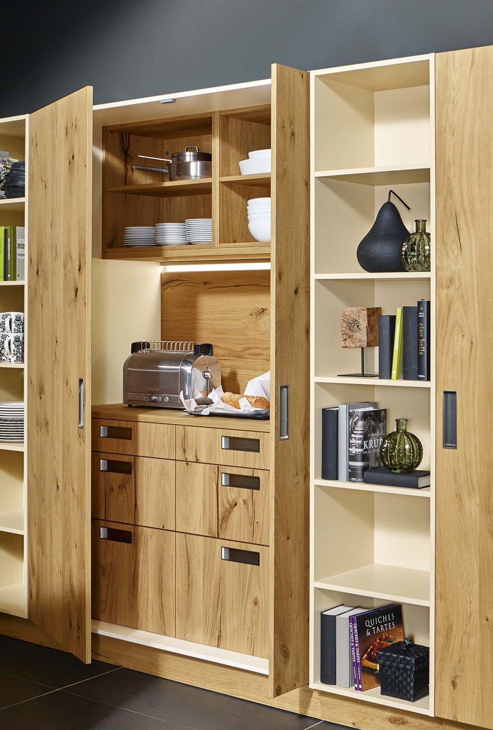 muebles y armarios de cocina con puertas escamoteables