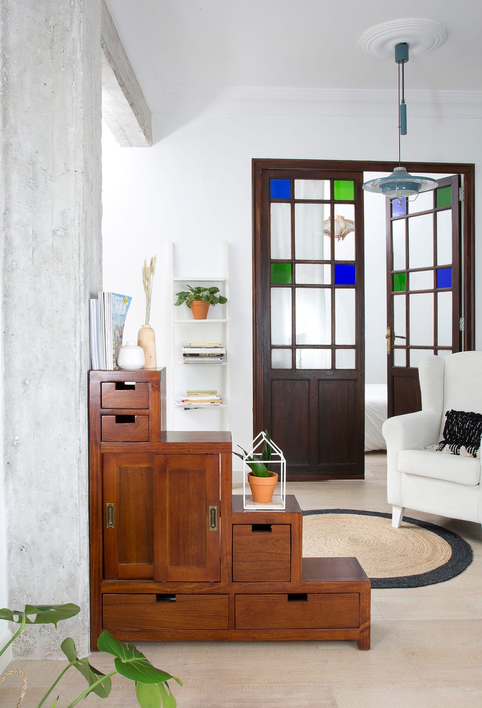 Mueble escalera reversible