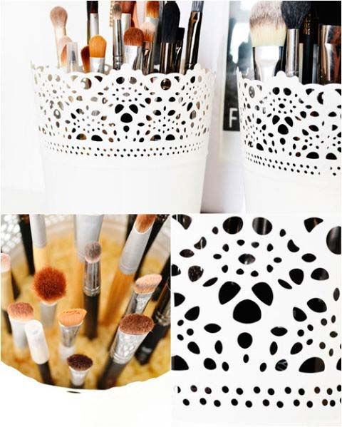 Makeup brushes, Black-and-white, Material property, Pencil, Pattern, Style, 