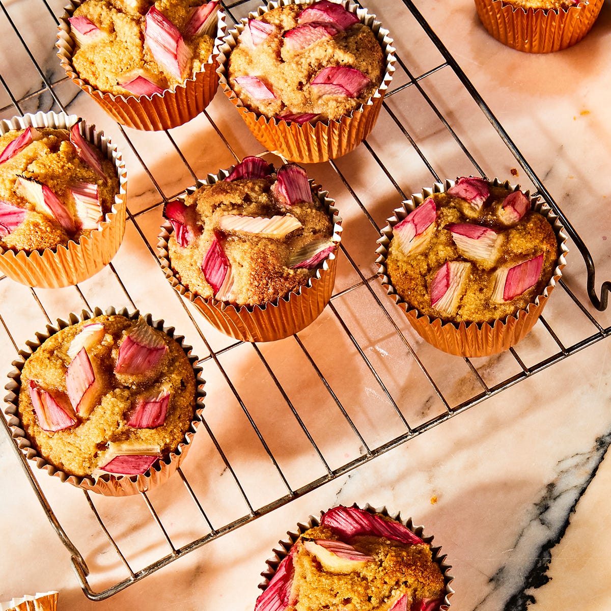 rhubarb muffins