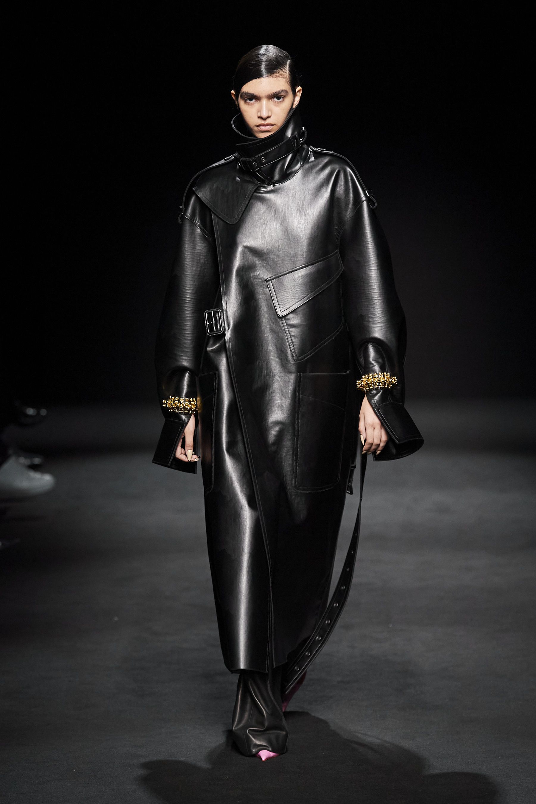 ミュグレー」（MUGLER）｜2020秋冬コレクション