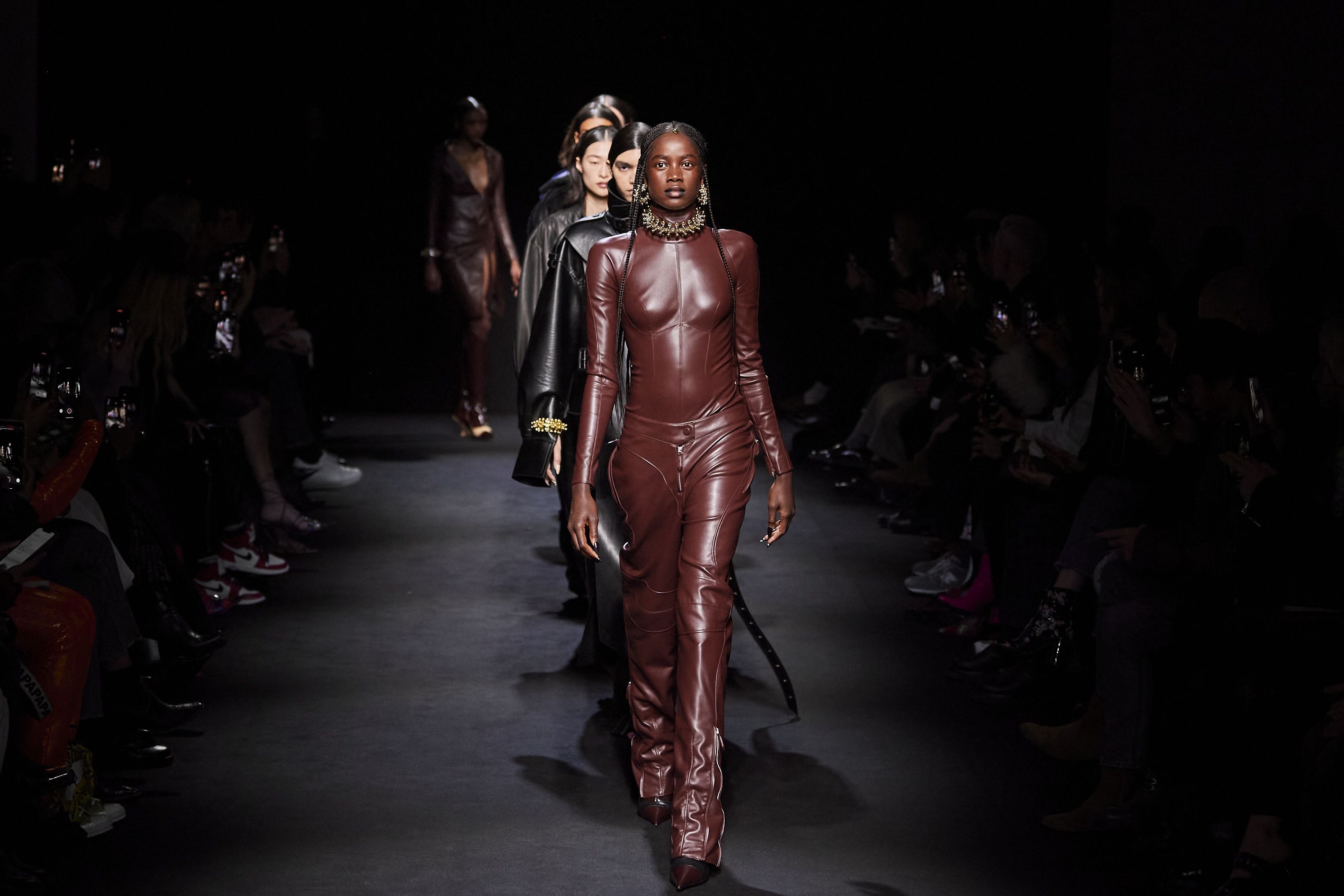 ミュグレー」（MUGLER）｜2020秋冬コレクション