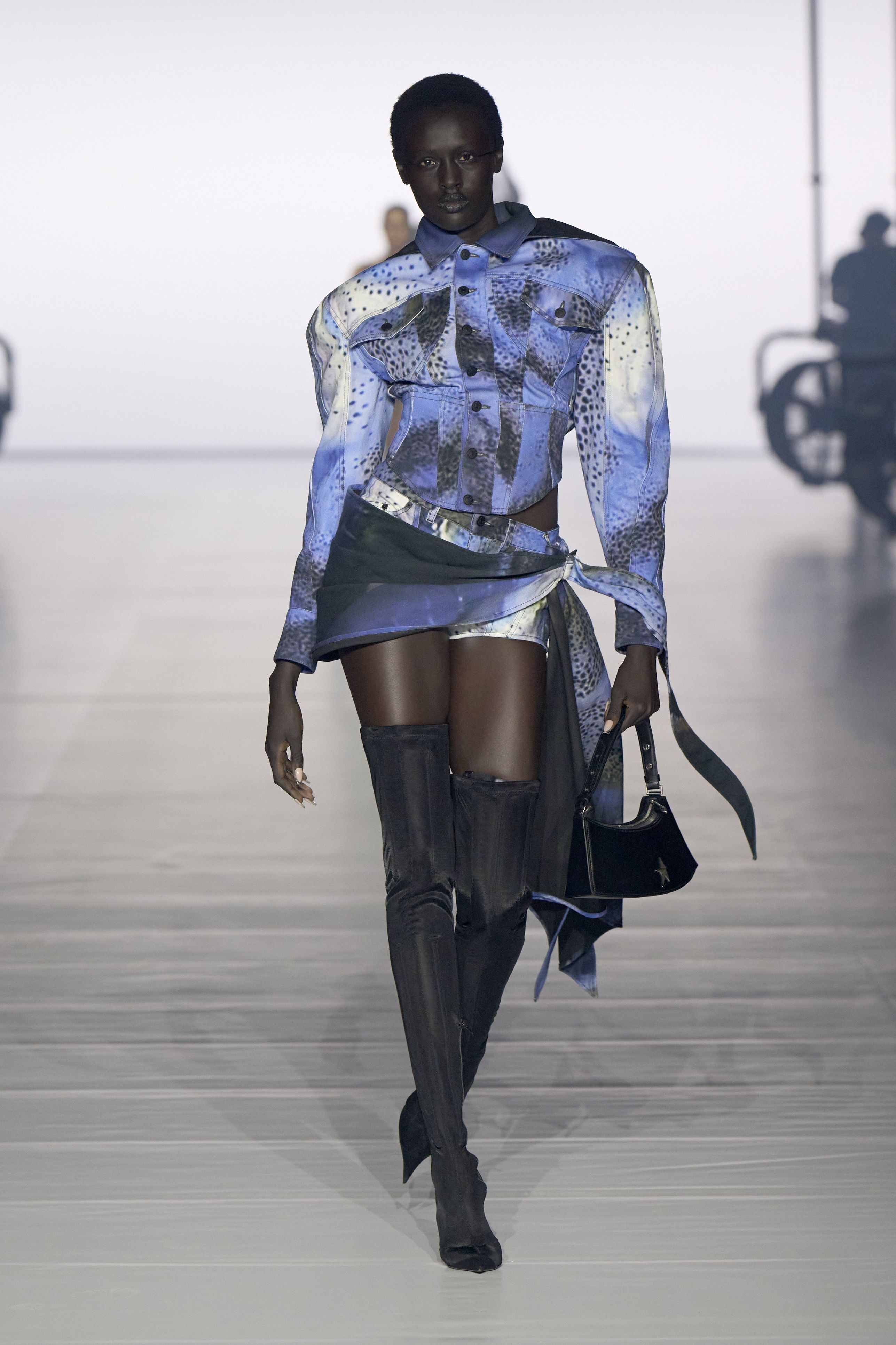 ミュグレー(MUGLER)2024春夏コレクション | ファッション ミュグレー(MUGLER)2024春夏コレクション | ファッション