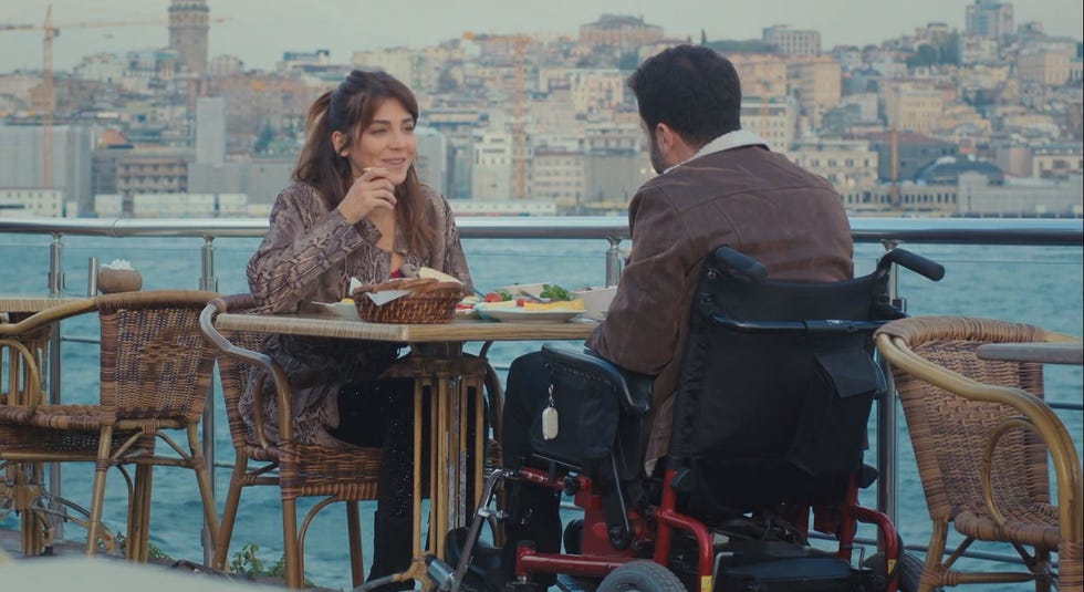 mujer capítulo 75 ceyda y raif