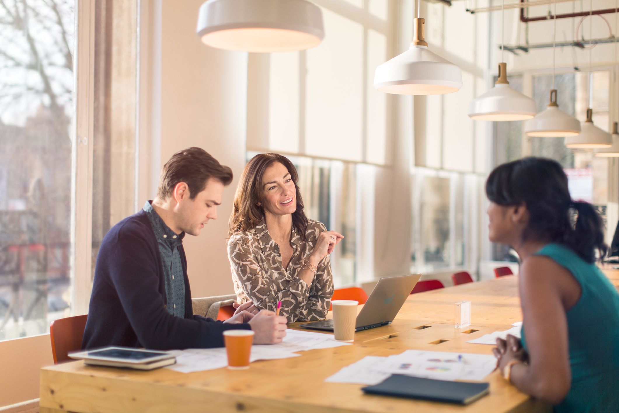 Por qué necesitamos a las mujeres mayores en el trabajo