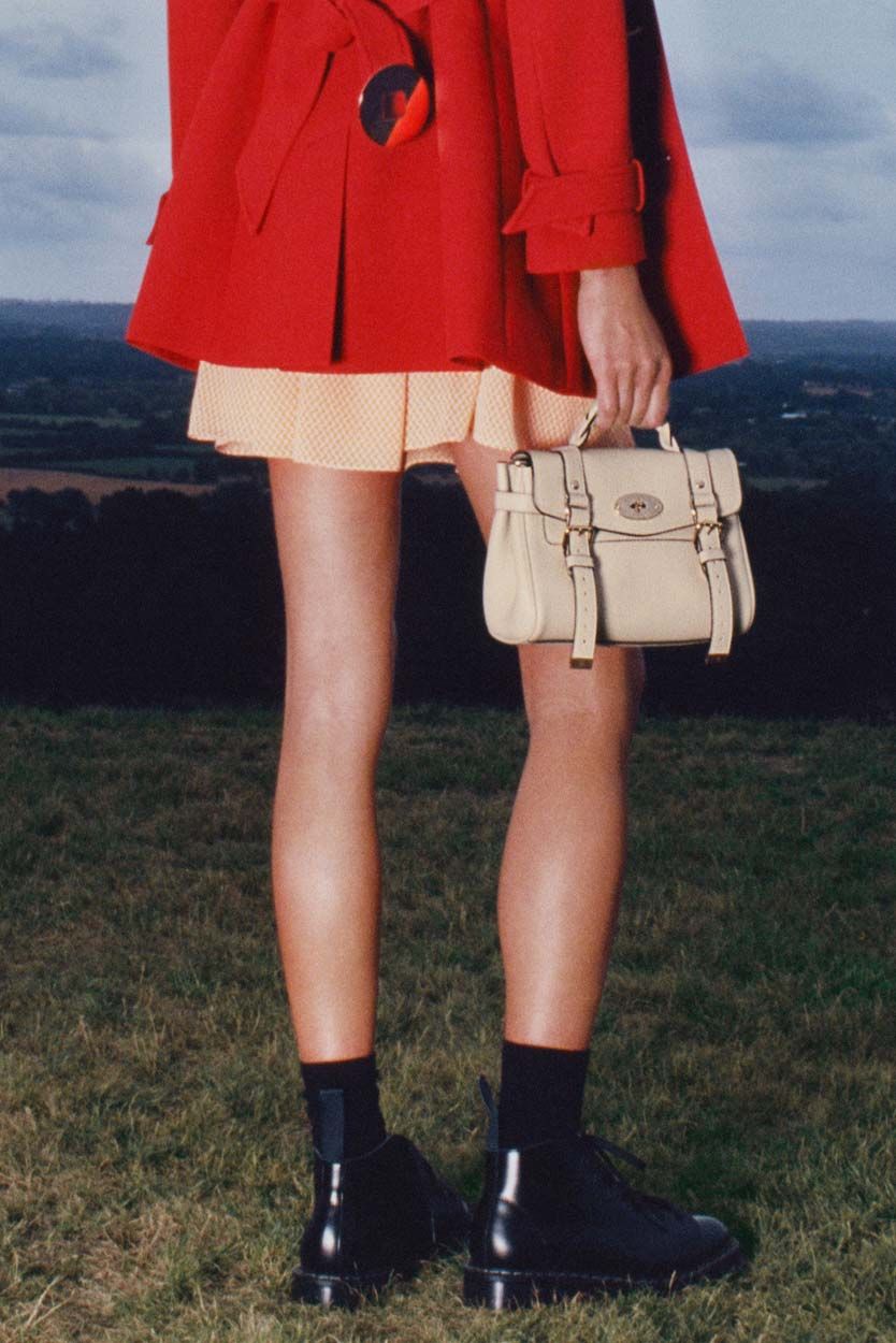 The Mulberry Alexa Bag Is Back. Here's How It Defined an Era in