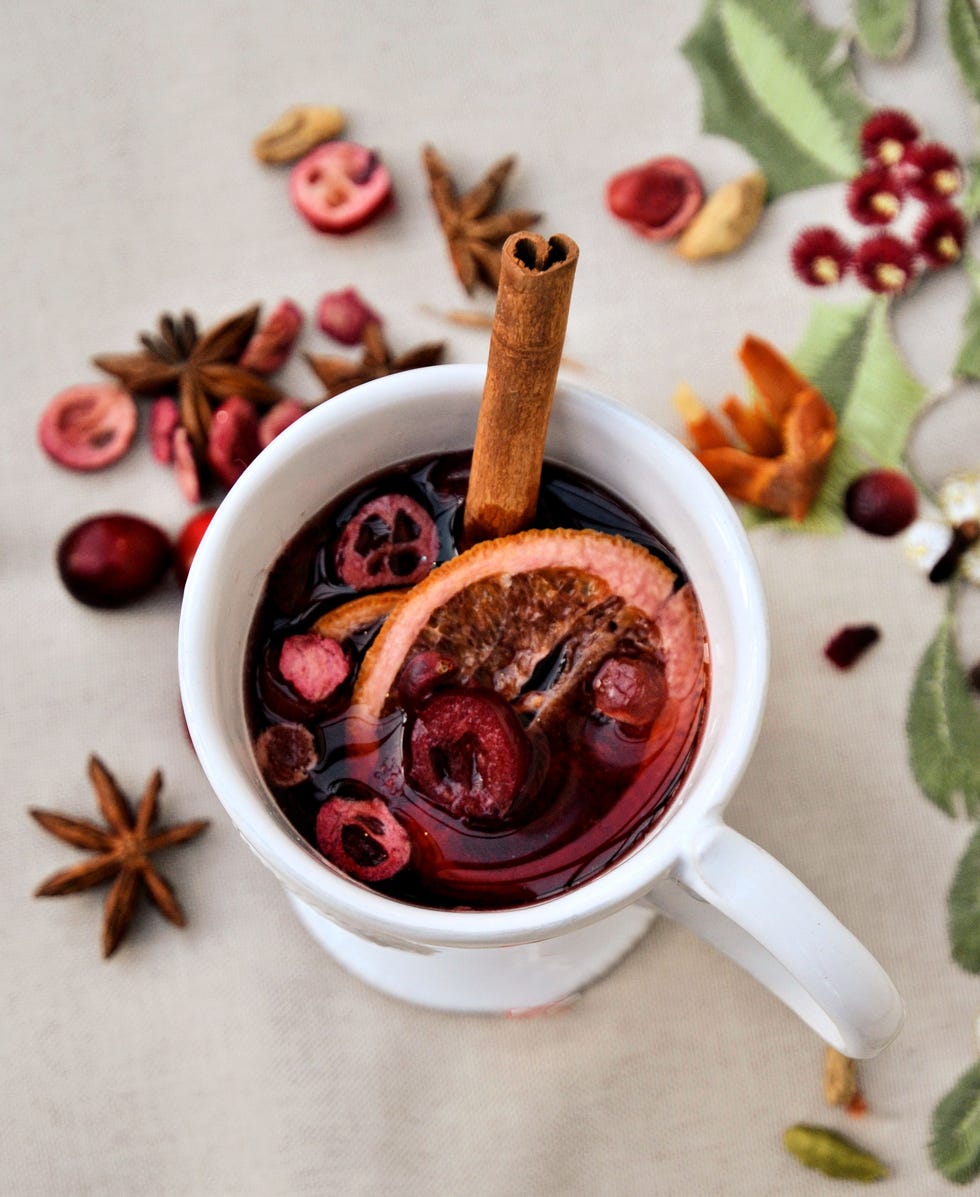 17 Best Fall Cocktails - Easy Autumn Drinks