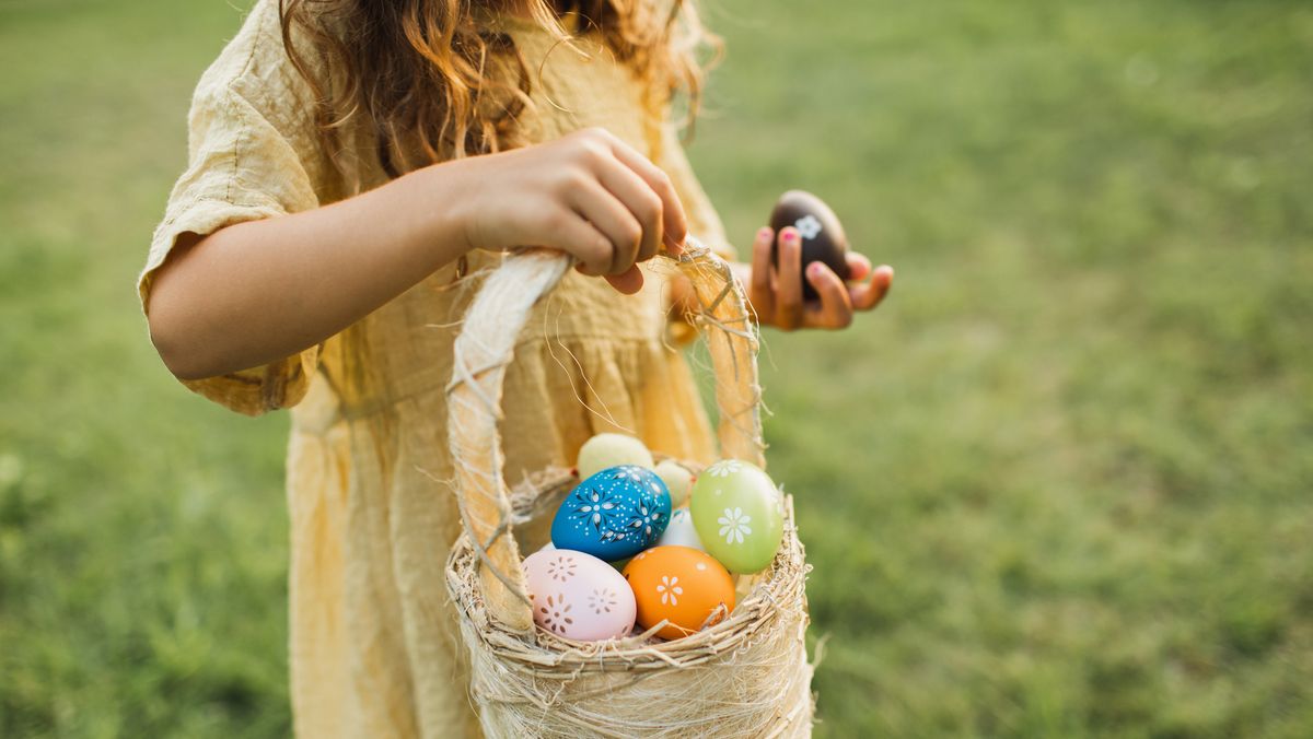 preview for 14 Easter Traditions for the Whole Family