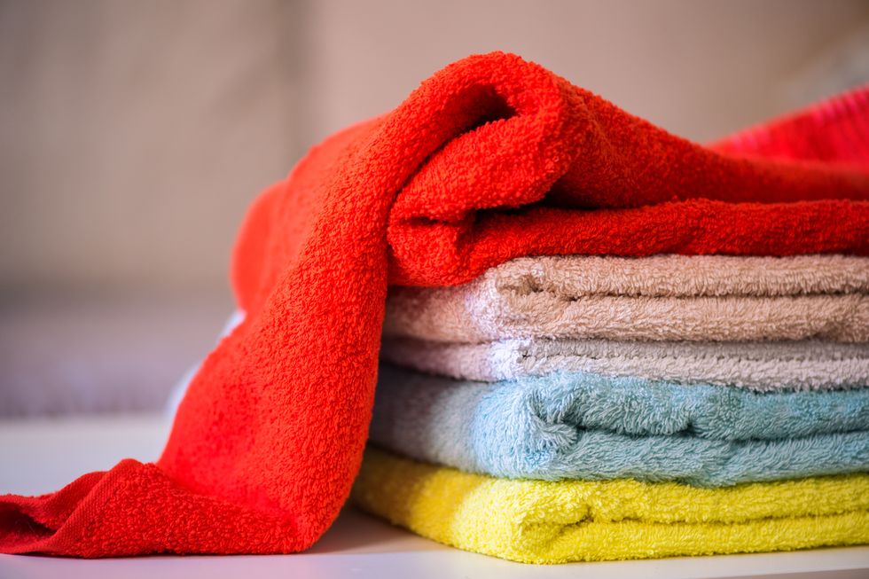 multicolored bath towels